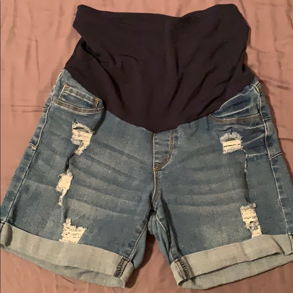 Maternity denim shorts